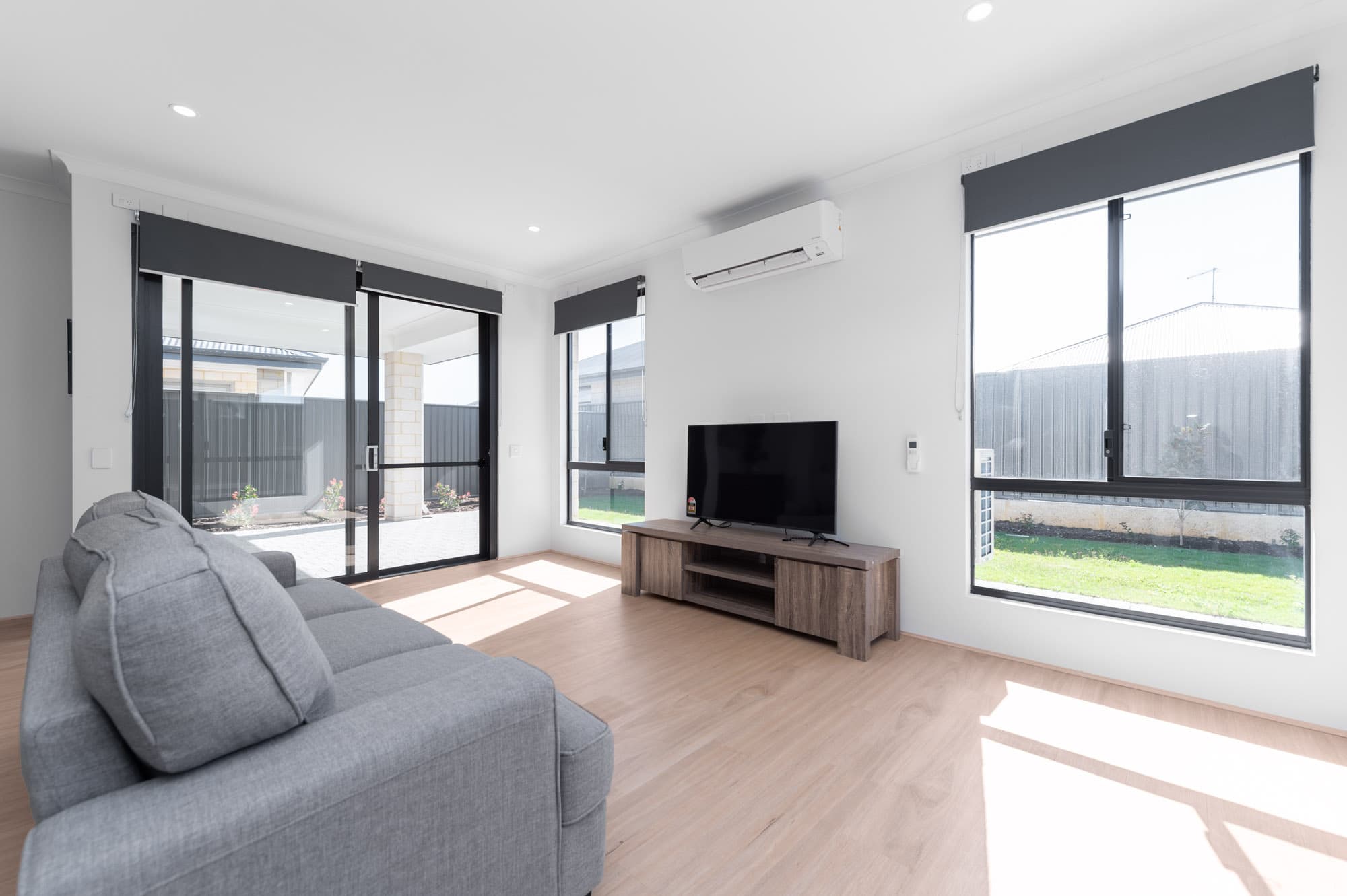 Baldivis furnished bedroom